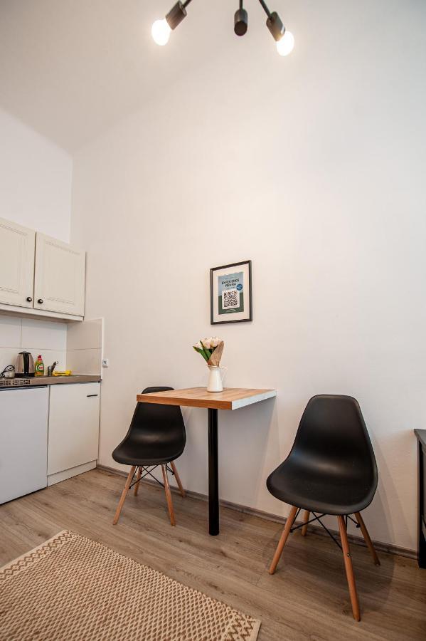 My City Apartment - Vienna Cosy Room ภายนอก รูปภาพ