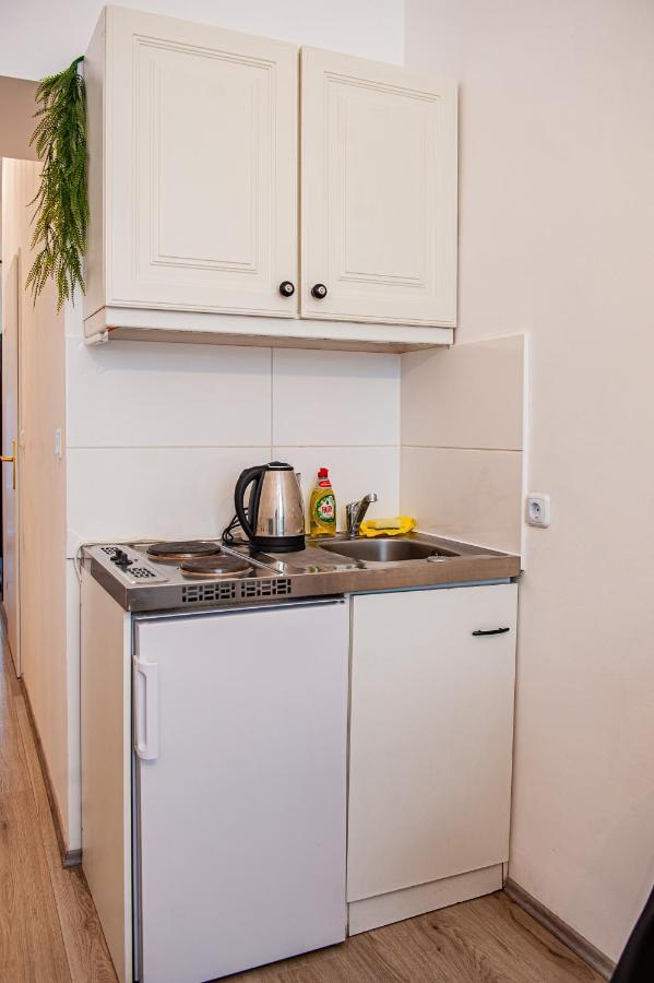My City Apartment - Vienna Cosy Room ภายนอก รูปภาพ